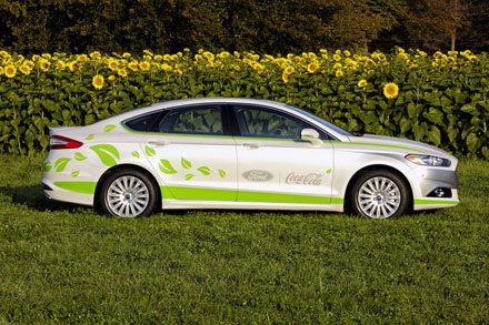 Ford Fusion có nội thất từ công nghệ vỏ chai Coca Cola - 9 Ford Fusion có nội thất từ công nghệ vỏ chai Coca Cola